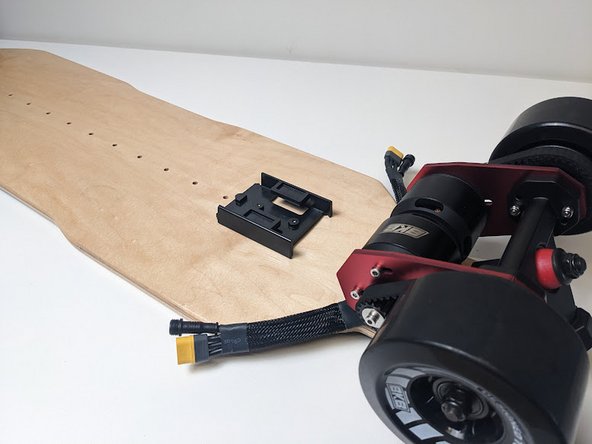 RAILS ARE DIRECTIONAL! RailCore wouldn't work without the rails being one-directional. You can tell the frontside by the cotter-pin center piece, shown by the blue circle.