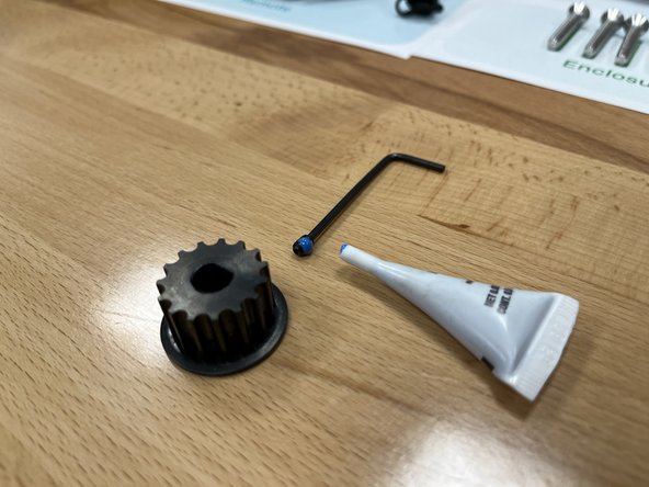 Place a drop of blue Loctite onto the set screw