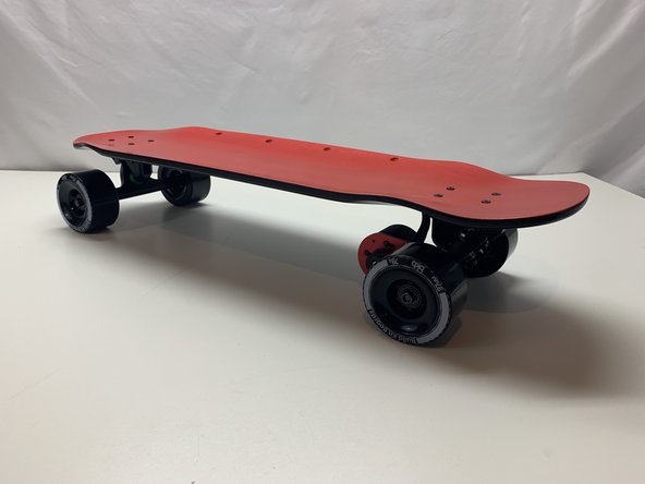 Install the drivetrain on the rear of the deck. Use one riser and 4x M5x35 bolts and locknuts