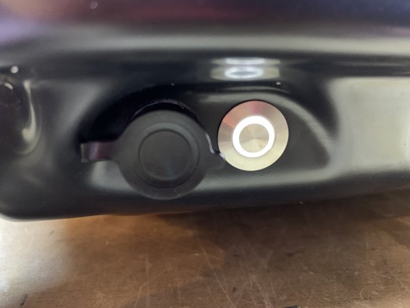 Plug the USBC cable into the Xenith (it may require some force to snap-in, be careful!!)