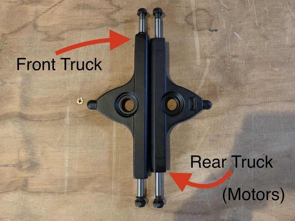 Later on in the tutorial you will need to know the difference between the front and rear truck.