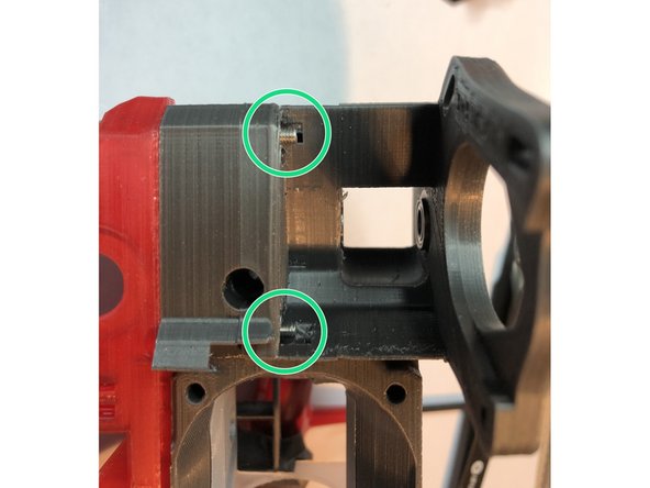 Lower center extruder body mounting screw can protrude into plenum. This is especially problematic  if wider, Mosquito hot end is installed.
