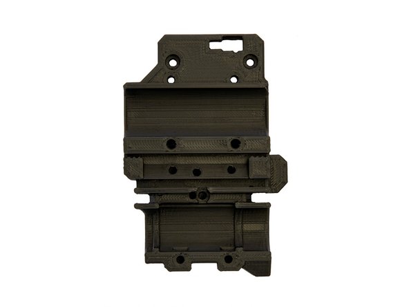 Setzen Sie 2x M3 Vierkantmuttern unten in die Vorderseite des x-Schlittens ein.