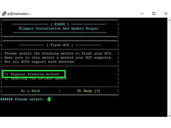 Als Verbindung wählen wir Typ 1 (USB) und bestätigen mit Enter. KIAUH ermittelt nun unsere MCU-ID. Wir wählen erneut 1 und bestätigen die Sicherheitsabfrage mit y (continue). Nun wird die Firmware auf das Einsy-Board geflasht.
