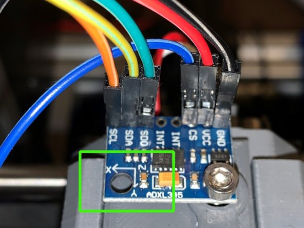 A bracket for the ADXL345 module is not absolutely necessary for the measurement on the X axis. It can be fixed on the lid of the filament sensor with the M3 screw.