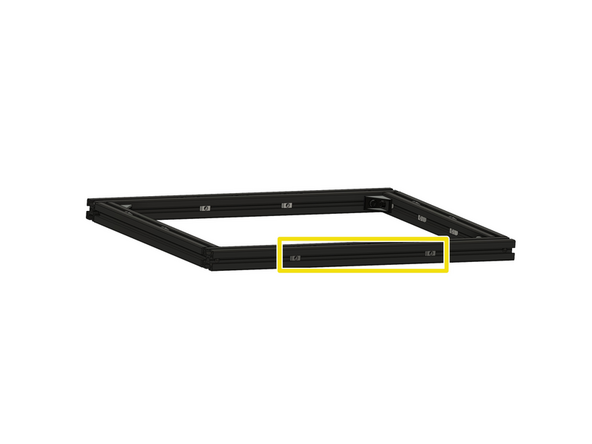 Setzen Sie 6x Nutensteine in den oberen Schlitz des voderen x-Aluprofils ein.