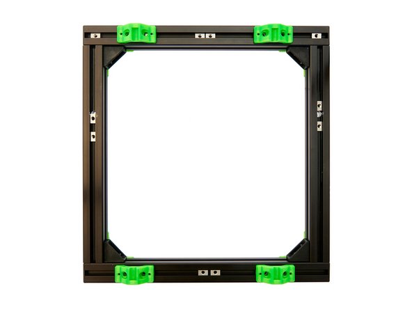 Achten Sie bei den x-Achsen darauf, dass sich 2x Nutensteine zwischen den beiden y-Wellenhalterungen befinden.