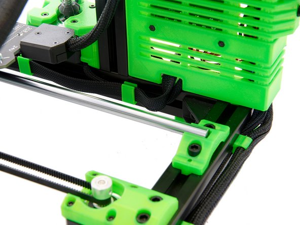 The connection to the Einsy board follows in a later step.