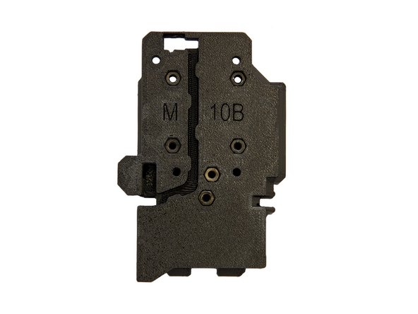 Insert 6x M3 NUtsinto the back of the x-carriage.