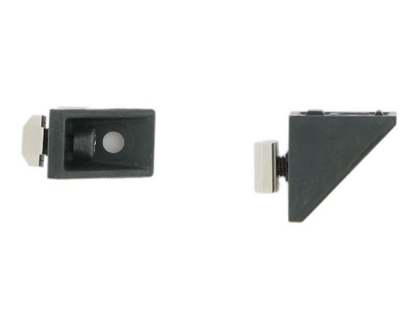 Place a M6x12mm Hexagon Socket Head Cap Screw in one of the two holes of the corner bracket and screw a T-Nut loosely onto it.