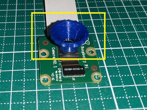 Montieren Sie nun die Pi-Cam an der 3030 Extrusion.