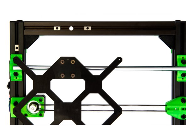 Align the T-Nuts and the y-carriage (see Fig. 1). Make sure that there is one T-Nut in front of the hole and one behind it in each of the y-aluminum extrusions.