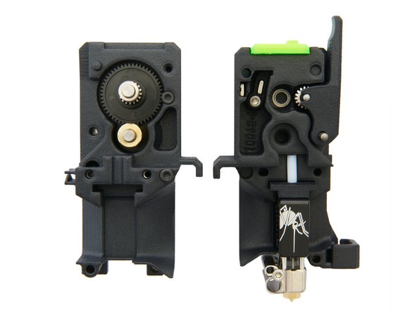 Setzen Sie nun die Vorder- und Rückseite des Extruders zusammen.