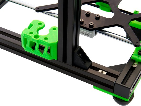 Press the z-extrusion onto the surface of the y-extrusion so that the corner angle rests squarely on it.