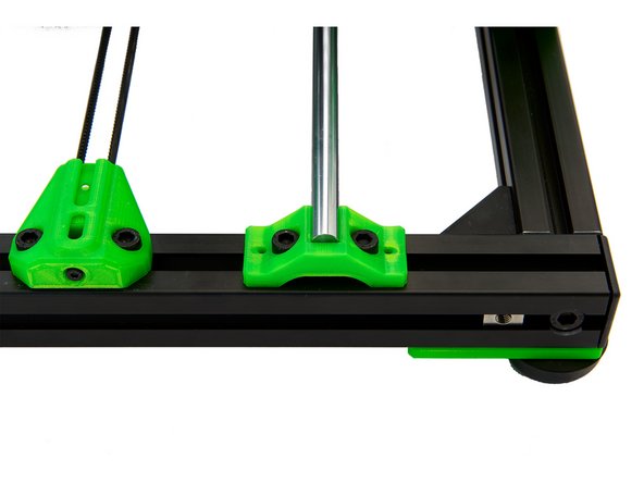 Place the rodholder covers (top) on the rodholders (bottom).