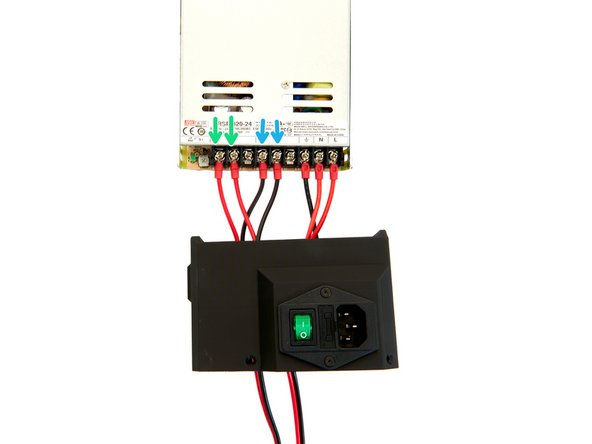 Besfestigen Sie das schwarze Kabel an Masse...