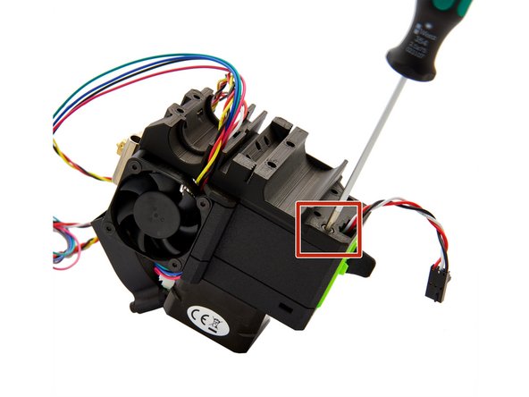 At the top right, the x-carriage is fastened with a M3x40mm Hexagon Socket Head Cap Screw.