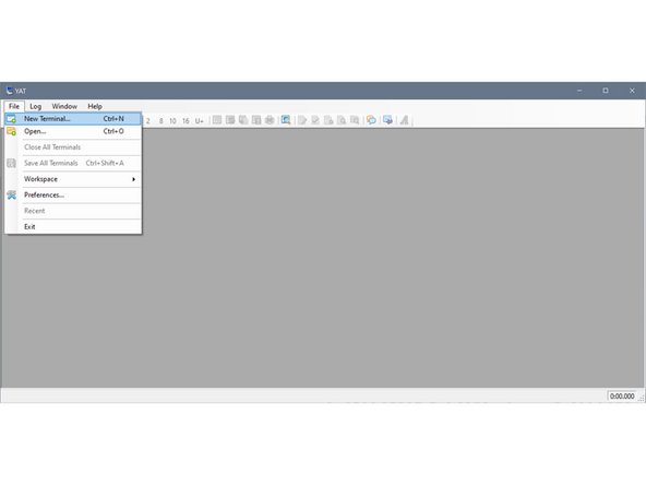 Öffnen Sie YAT und stellen die Schnittstelle (COM Port) ein