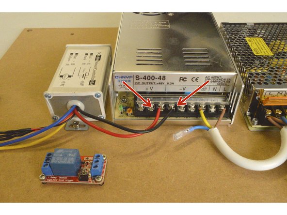 Connect the black and red cable of the Speed Controller to the V- and V+ port on the 400W power supply as shown