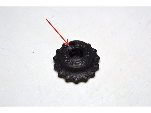 Insert the M3 nut into the slot at the bottom on the Z-knob