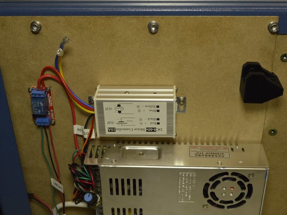 Only hand tighten the screw at this stage.