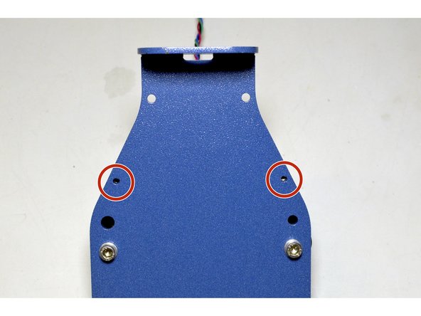 Fix the loose end of the M3x23 standoffs with the M3x8 cap screws (2 Pcs), M3 Washers (2 Pcs) and Pratley Pratlock