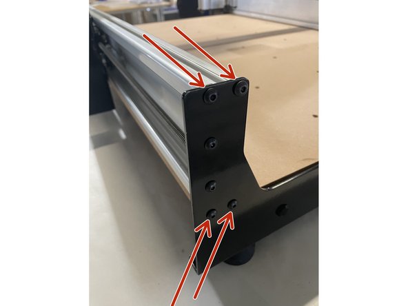 Mount the front plate to the aluminium profiles with 8 x M5x16 black button head cap screws as shown in the pictures.  Do not tighten these screws at this stage.