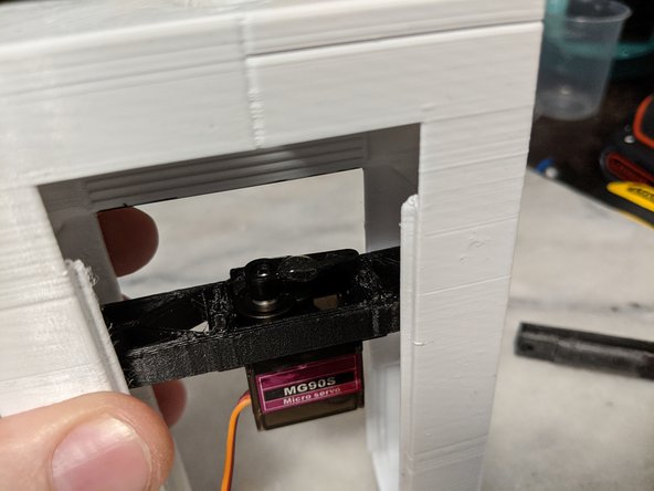 Place the Servo horn so it is facing the direction of the body of the servo as shown in Pic 2.