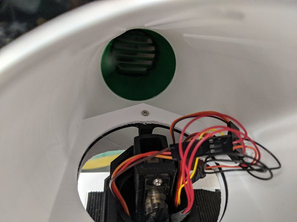 The head will slide on as shown in Pic 1.