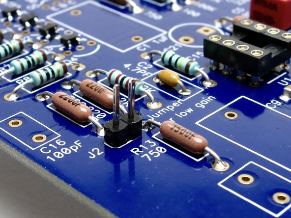 Skip this step if using SMD op amps soldered directly to the PCB.  Of course, you could get SMD to DIP adaptors if you want to roll opamps, in which case install the socket.
