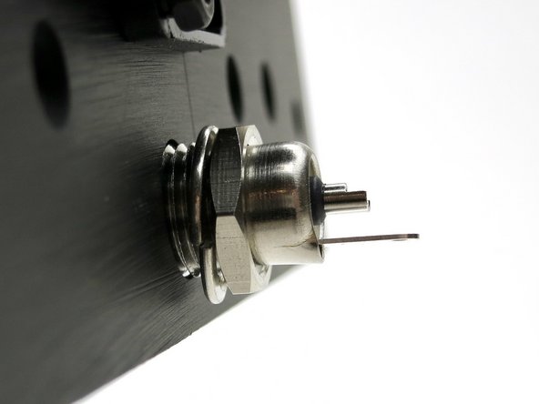 Photo 3  - please align the ground (outside) tab to the TOP