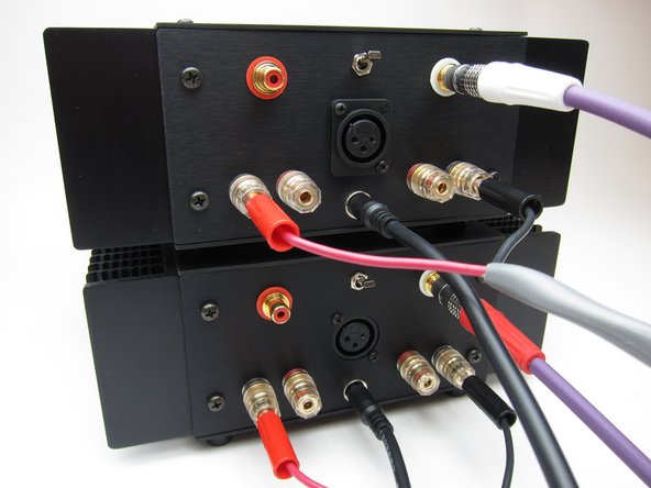 Stereo/Mono switch in the UP position.