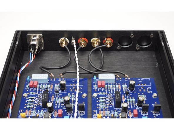 Power wiring is just 3 strands twisted together.