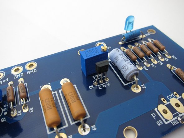 Q5 is the ZTX550, note orientation, and use another 5K pot here.