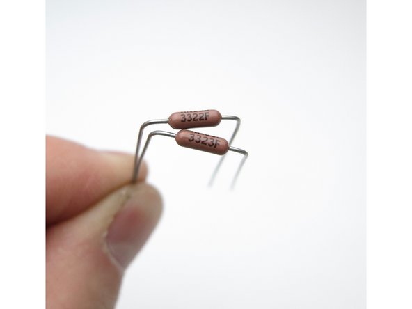 Photo 2 - Top 33.2K &quot;332 + two zeroes&quot; Bottom 332K &quot;332 + three zeroes&quot;