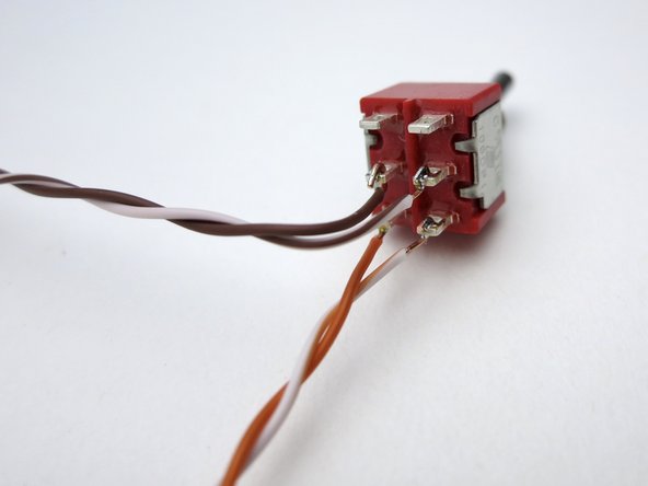 Photo 2 - Brown in the middle, this will go to the potentiometer.