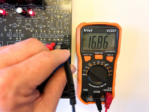 Check the PCB.  Both LEDs should be lit.