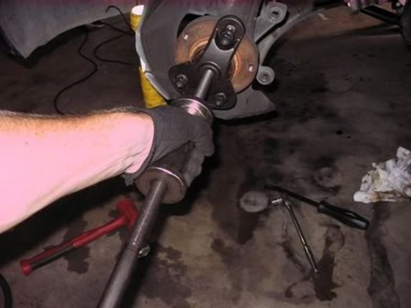 I like to use a slide hammer so it looks like this.