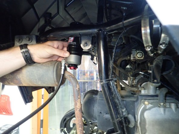 On stage 3, stage 4 and stage 5, start with passing the reservoir Inside frame as shown (right side shown).