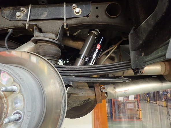 ADUJSTABLE SHOCKS MODEL: