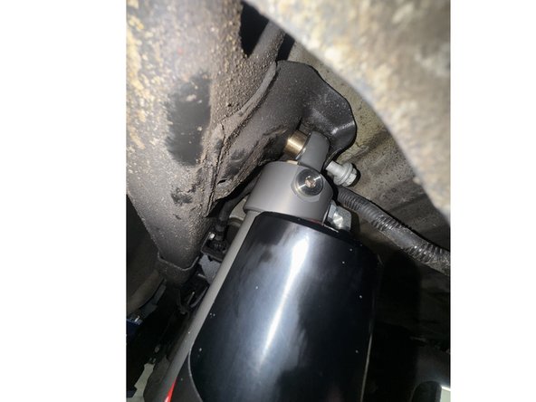 On the left side, make sure the widest spacer is facing the frame side.