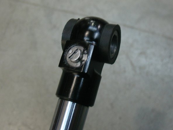 Install Elka shock reservoir facing the ground.