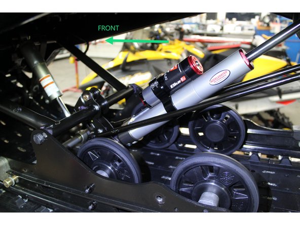 Remove the rear shock according to the procedures recommended by the manufacturer.