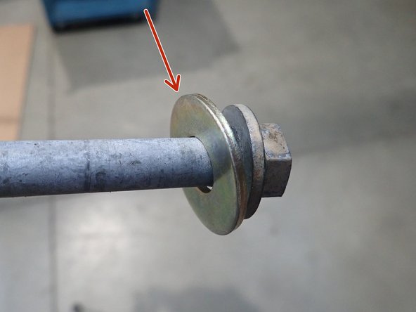 Sit reservoirs into bracket's clamps, then place the reservoir in a way to place hose properly as shown. Hose must be closest to the frame possible without however rubbing on frame.