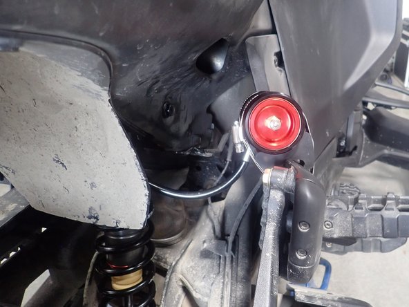 * Be careful to not overbend the hose or overtighten steel collars*
