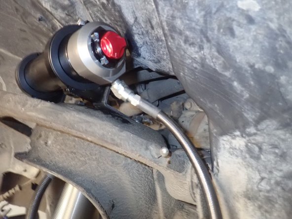 2.0&quot; Remote reservoirs shock shown. (Right side shown)