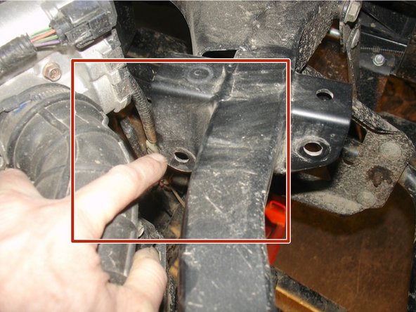 For the upper mounting point, select the appropriate mounting hole according to your intended use: