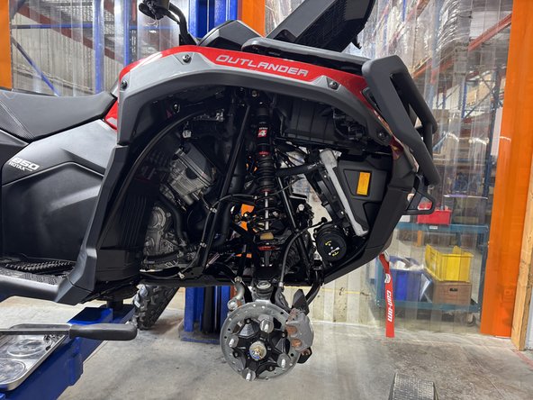 Install the front new Elka shocks with the reservoir ( on Stage 3-4-5 ) or Schraeder nitrogen valve ( on Stage 1-2 ) at the top of vehicle.