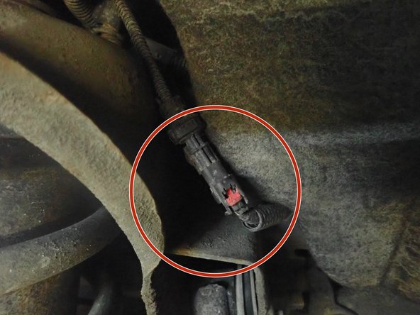 DO NOT TURN ON IGNITION BEFORE INSTALLING PROVIDED BYPASS MODULES TO AVOID ERROR MESSAGES ON THE DRIVER INFORMATION CENTER.