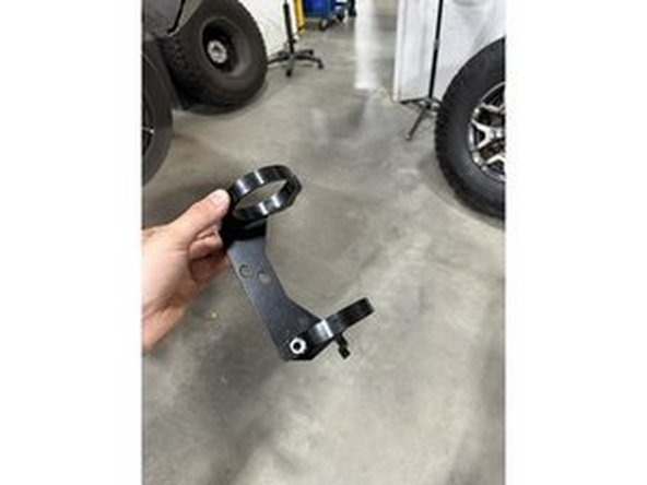 Use the bracket shown in the picture for the right side.